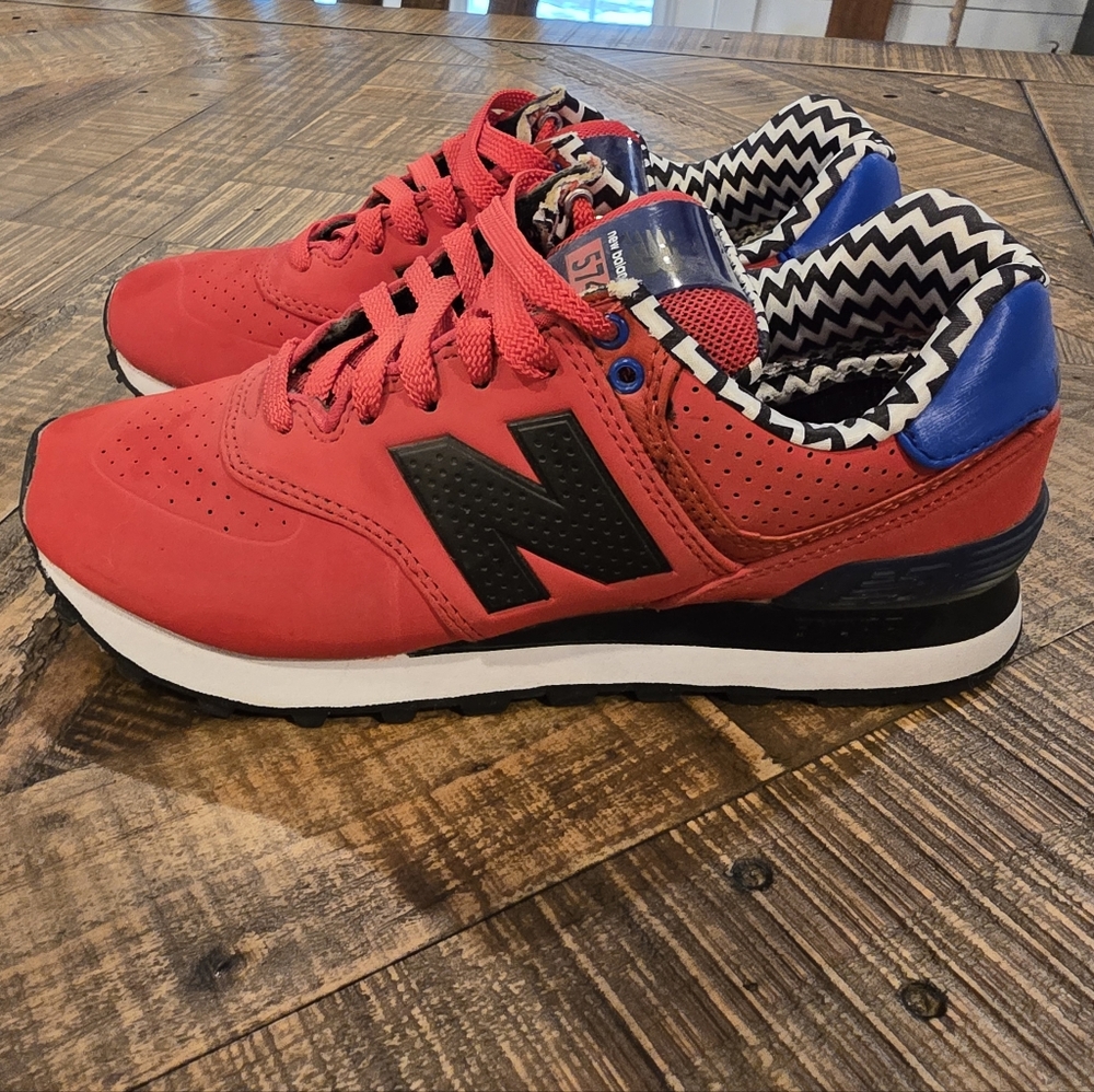Women's New Balance 574 Size 6 Red and Black Sneakers with Blue Details